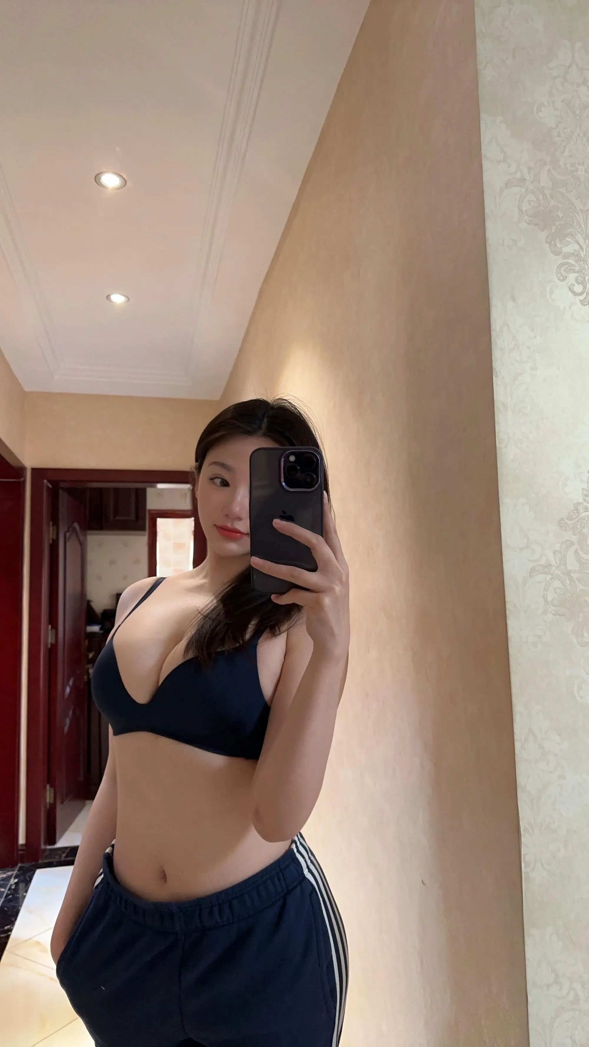 NO.023 奶宝妹纸 – 微密圈系列  黑色内衣 [24P]插图8